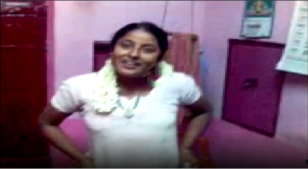 Hot MMS Of Rajamundhri Vadhina With Big Tits