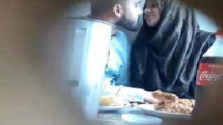 Hyderabad lo resturant lo wife tho sex public ha