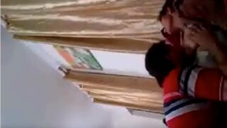 Pakkainti aunty pedha sollu cheeki sex