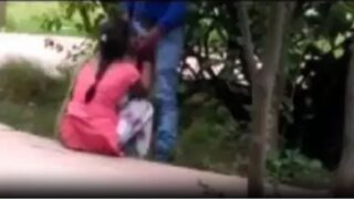 పార్క్ బుష్ లో తెలుగు అమ్మాయి సెక్స్