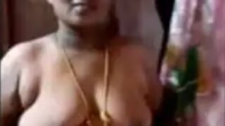Andhra village aunty arthi nude dance for bf
