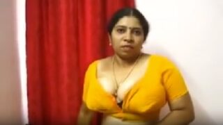 Pangajam telugu aunty removing saree nude porn