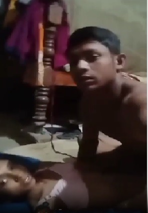Arli village telugu pilla classmate tho sex try chesina mms