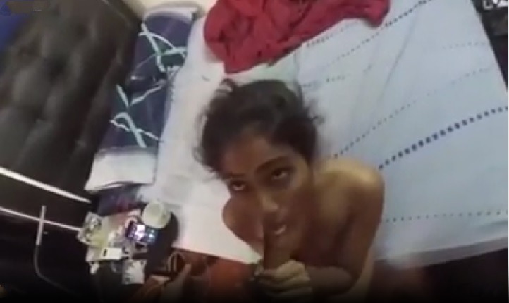 ఆంధ్రా అమ్మాయి దర్శిని ప్రేమికుడి మోడ్డా చప్పరిస్తోంది