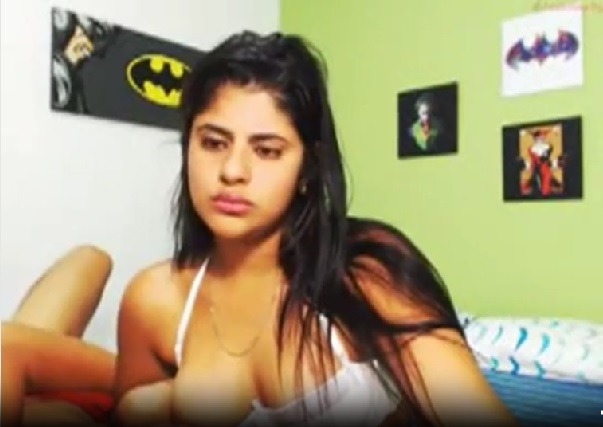 Rich hyderbad ammayi video call lo lover tho sex chese video